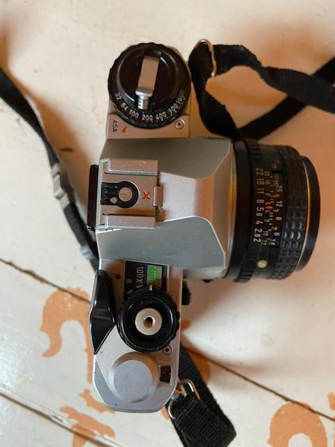 Fotocamera's Pentax en Praktica inclusief accessoires in 1 koop