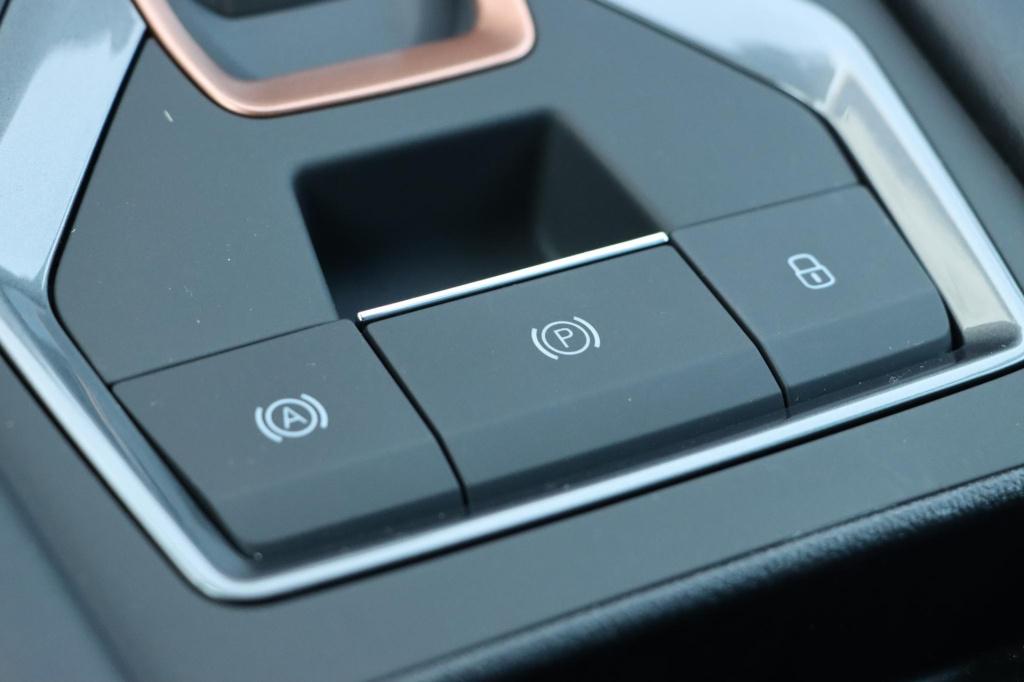 Cupra Formentor 1.5 tsi e-hybrid business | soh 100% |