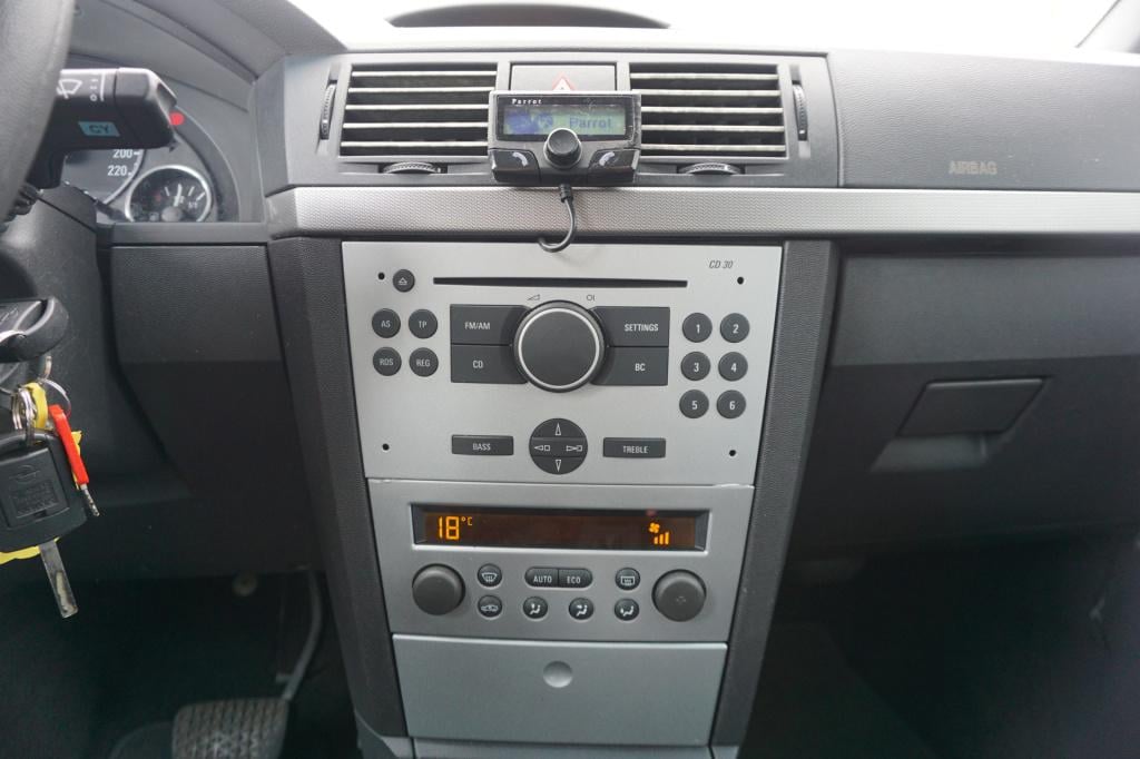 Opel Meriva 1.6-16v cosmo automaat - climate / elektr. ramen / lm velgen / 