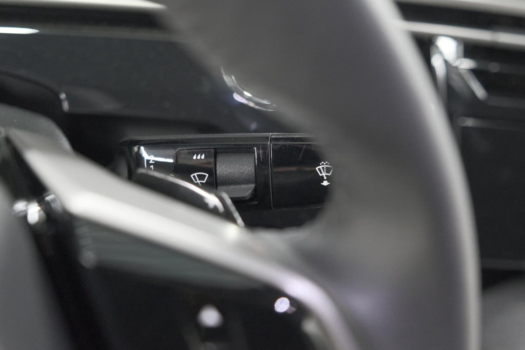 Peugeot 3008 hybrid 136 e-dsc6 allure | camera | apple carplay | parkeersen