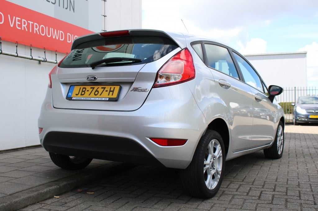 Ford Fiesta 1.0 style