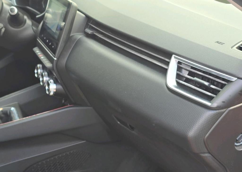 Renault Clio 1.0 tce 100 intens