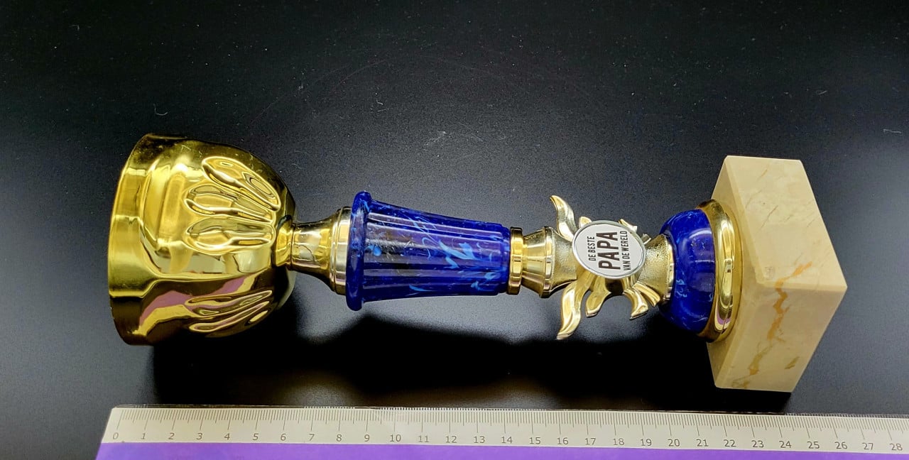Uniek vaderdag kado: De beste PAPA van de wereld Trofee