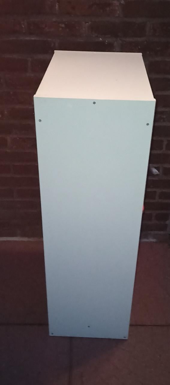 €18 - Ikea Trofast basiselement + 3 x opbergbak rood + 3 x deksel