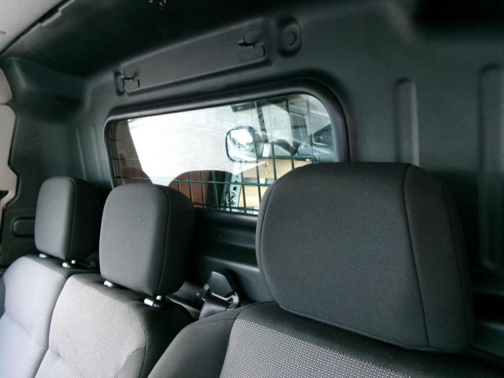 Peugeot Partner 1.5 bluehdi 75 airco, trekhaak, 3-zits