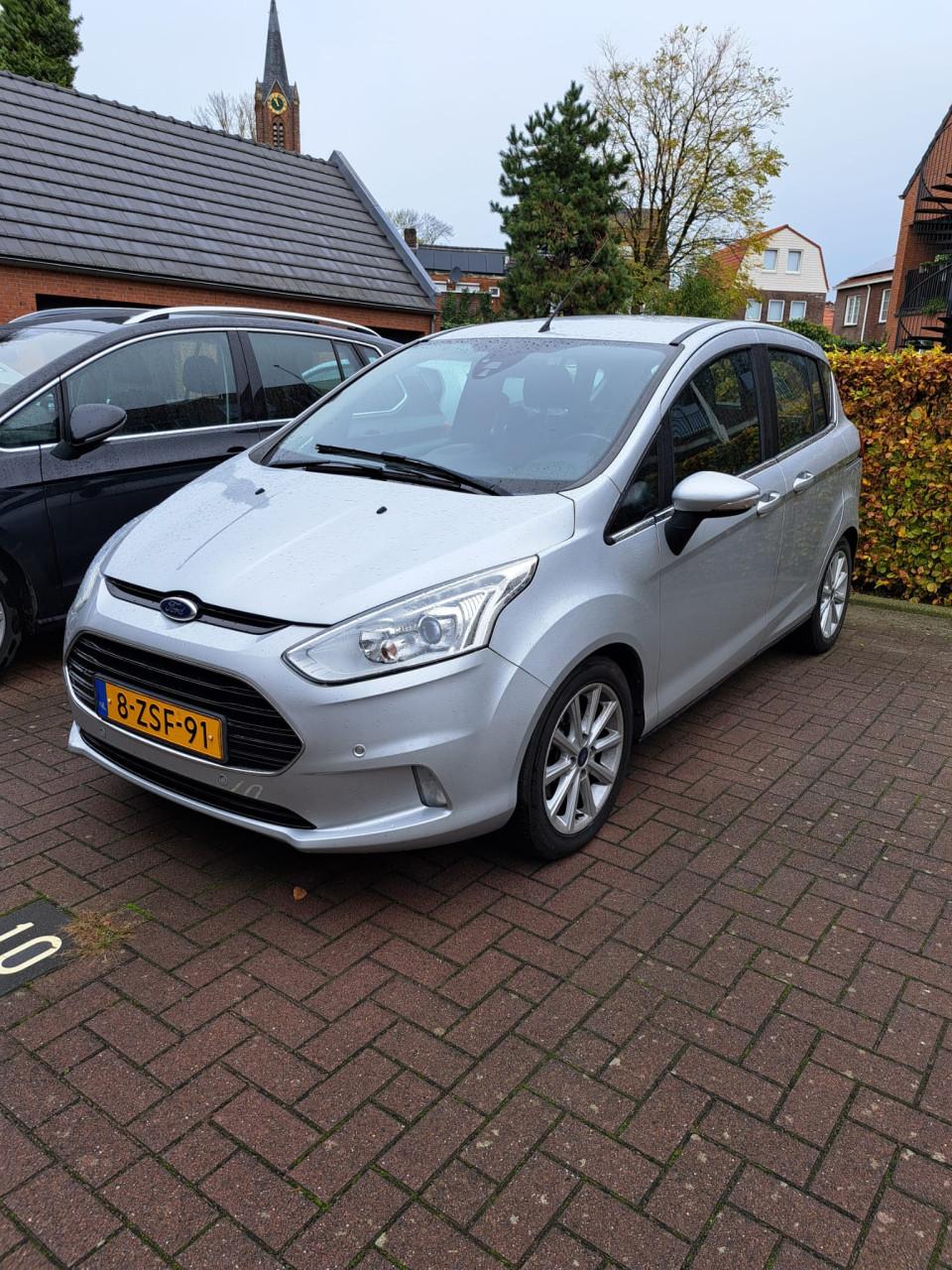 Mooie goed onderhouden Ford B-max