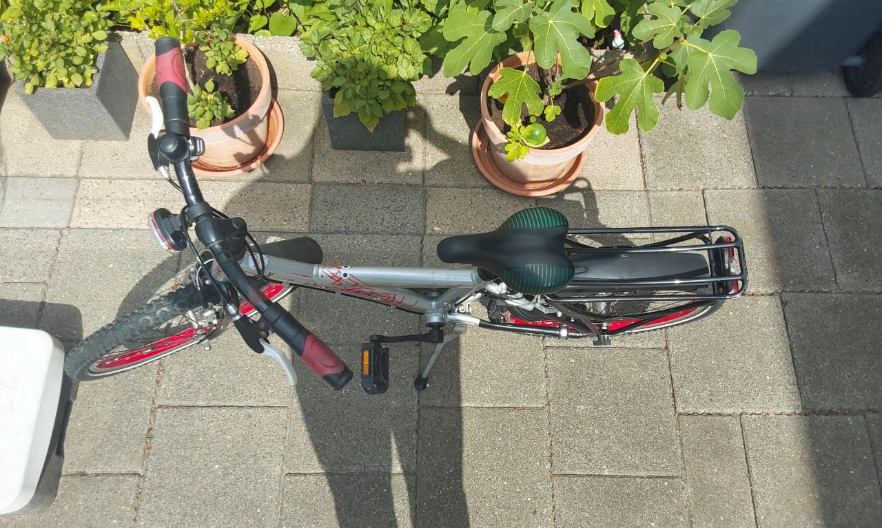 16 inch fiets van het merk Loekie