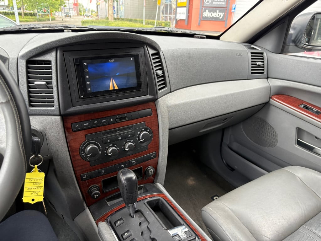 Jeep Grand Cherokee 5.7 v8 hemi limited