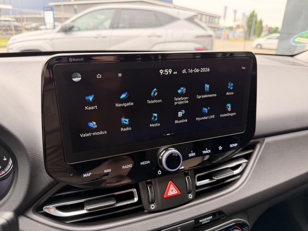 Hyundai I 30 1.0 t-gdi mhev comfort smart | navigatie | lage-km! | carplay 