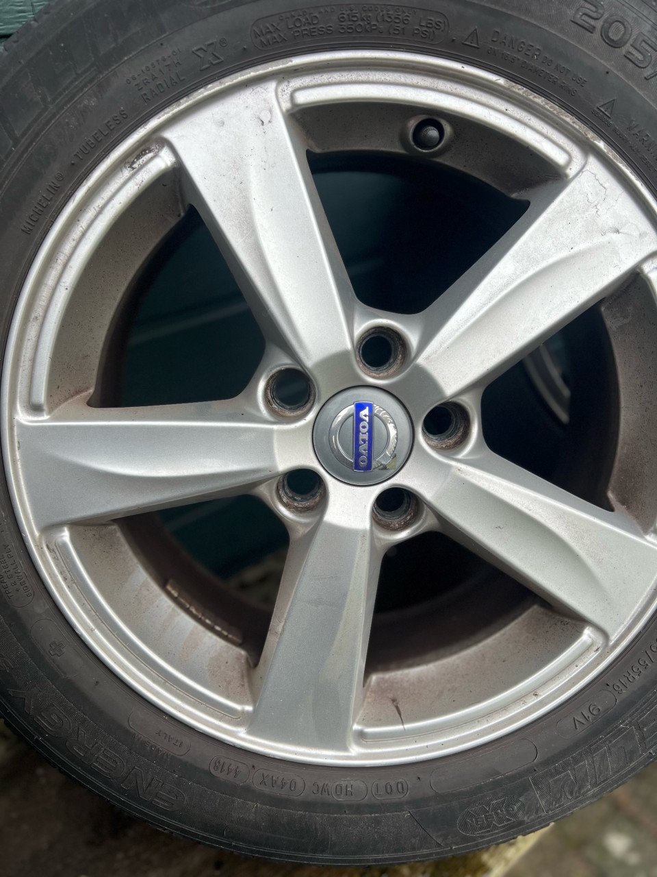 VOLVO velgen met zomerbanden