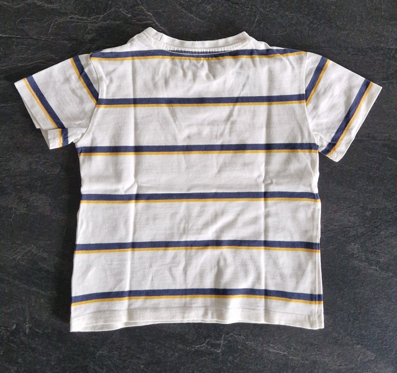Jongens korte mouw shirts maat 98
