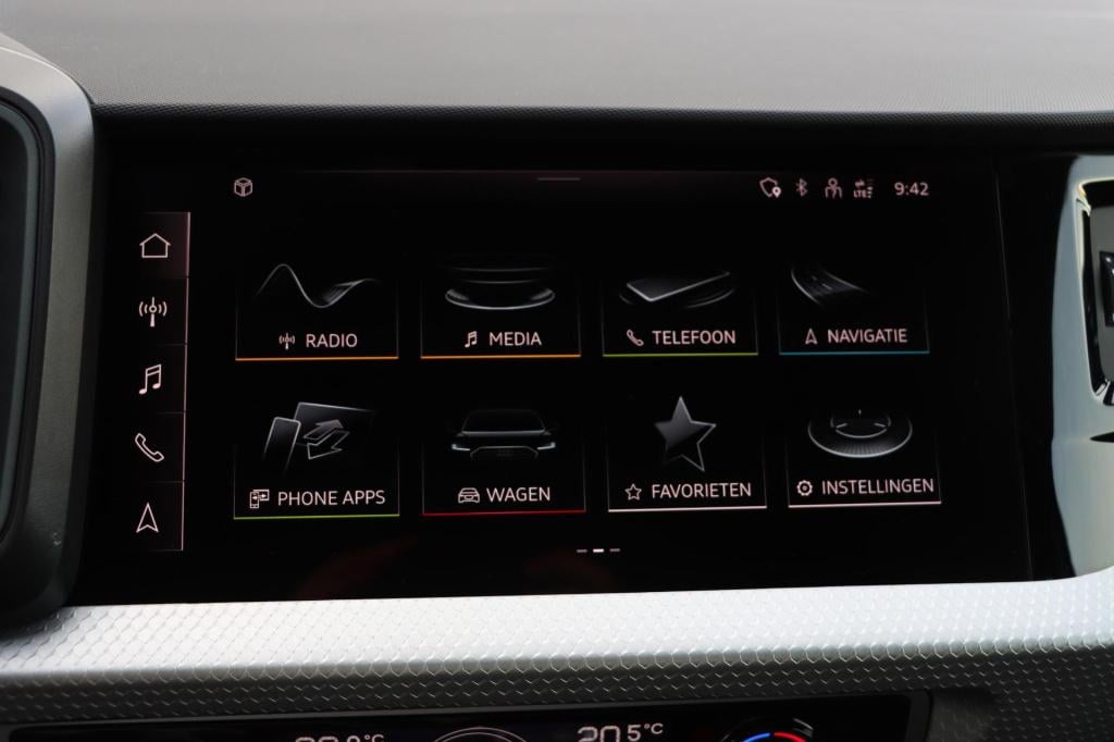 Audi A1 Sportback 30 tfsi s edition 115pk | carplay | sensoren