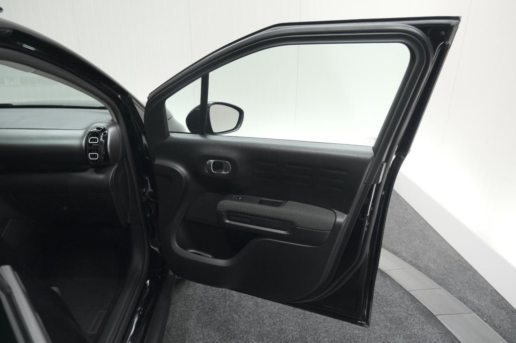 Citroen C3 Aircross puretech 130 eat6 max | parkeersensoren | stoelverwarmi