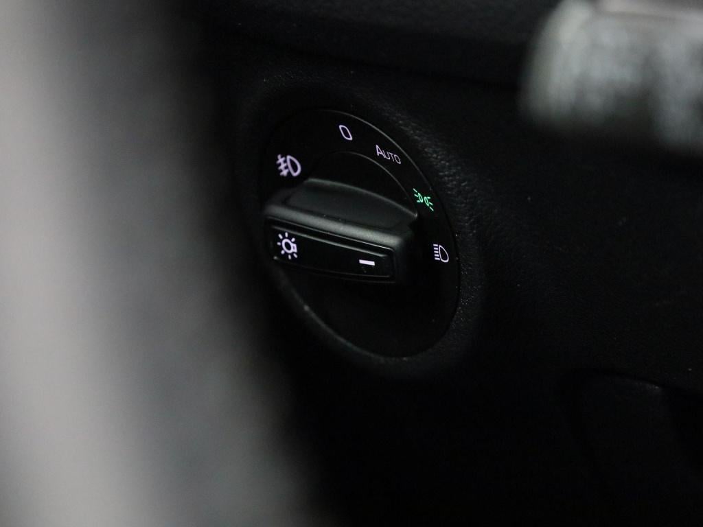 Skoda Kodiaq 1.5 tsi business edition | automaat | navigatie | stoel verwar