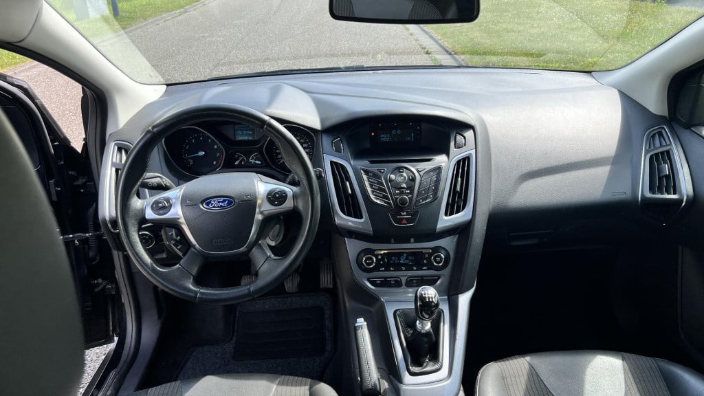 Ford Focus wagon 1.0 ecoboost titanium
