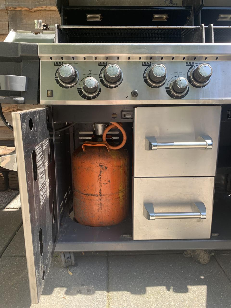 BARBECUE  BROIL KING IMPERIAL