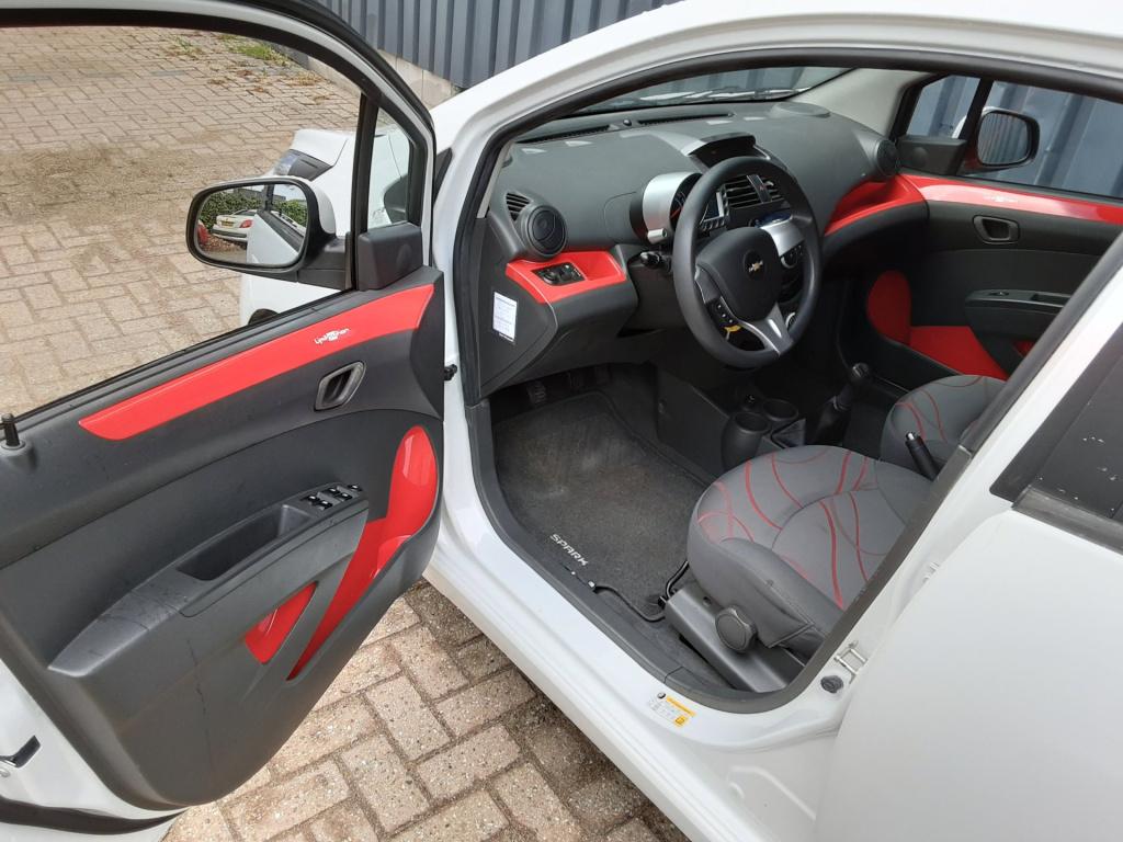 Chevrolet Spark 1.2 16v lt