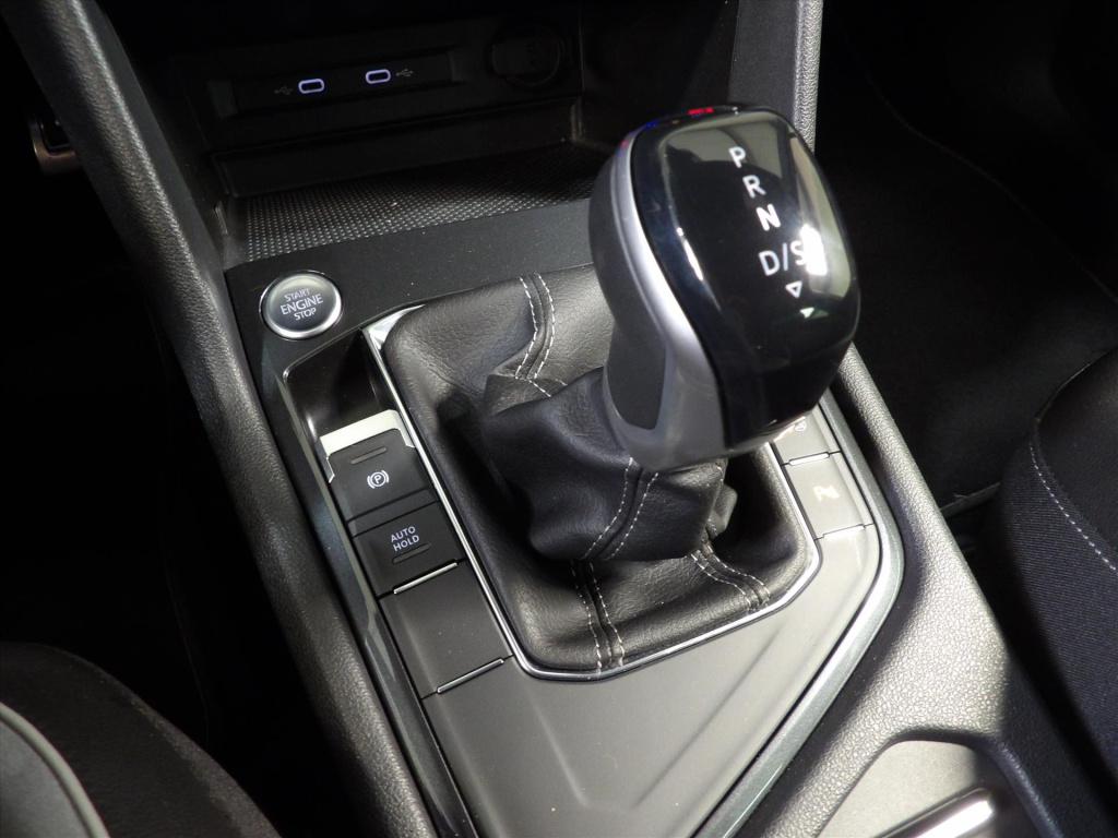 Volkswagen Tiguan 1.5 tsi 150pk dsg r-line