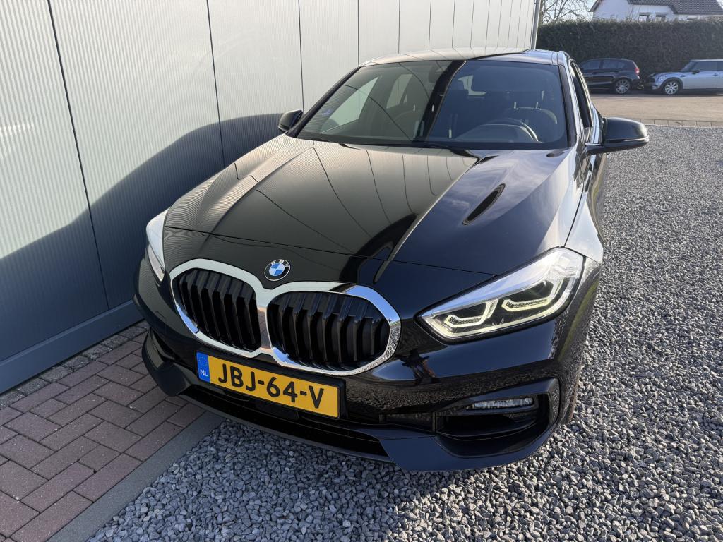 BMW 1 Serie 118i 140pk automaat high executive sportline 5-drs