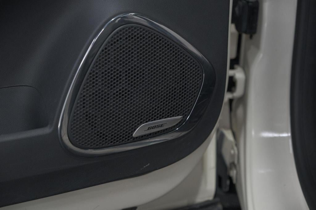 Renault Captur tce 120 edc initiale paris | panoramadak | camera | dodehoek