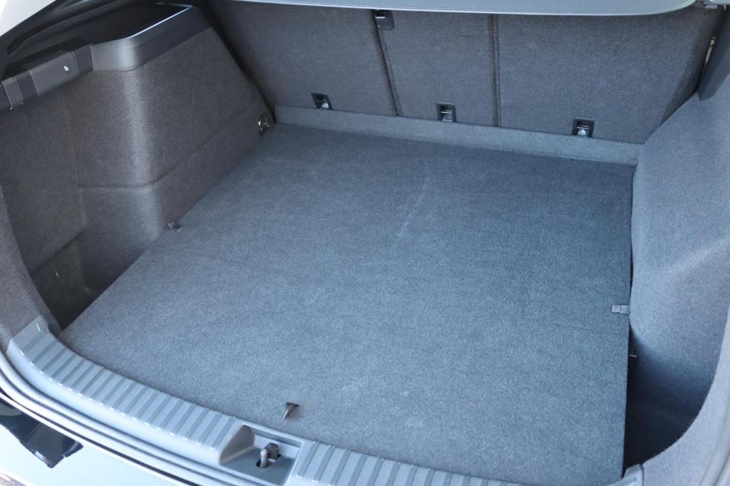 Volkswagen Tayron 1.5 ehybrid life 204pk dsg6