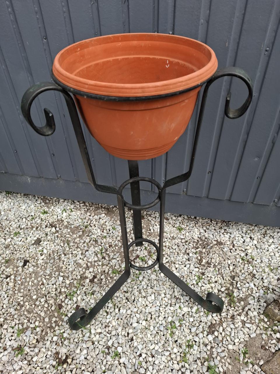Gietijzeren plantenhouder