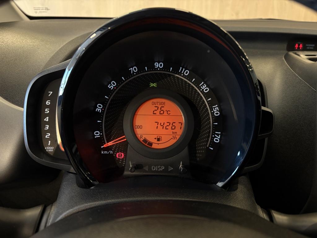 Toyota Aygo 1.0 vvt-i x-clusiv