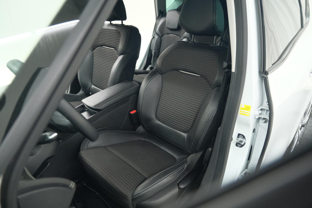 Renault Scenic tce 140 edc intens | trekhaak | camera | dodehoekdetectie | 