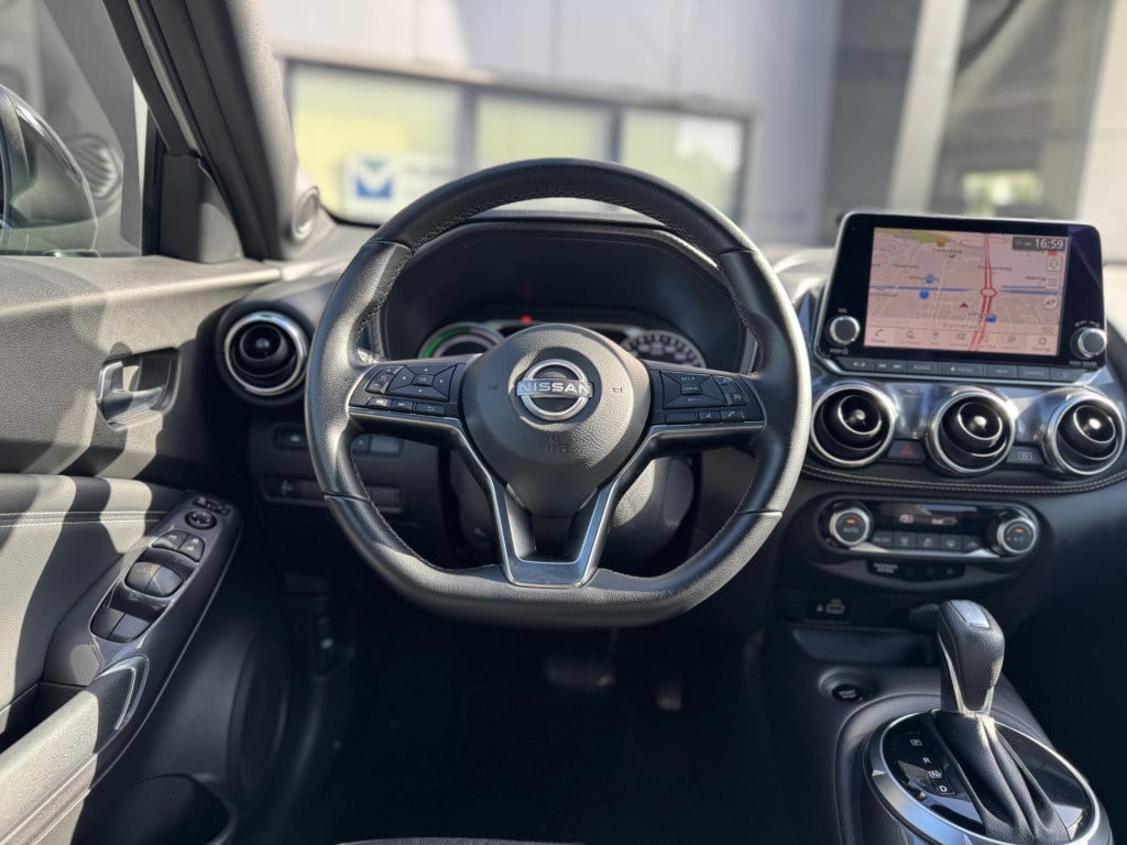 Nissan Juke 1.6 hybrid n-connecta