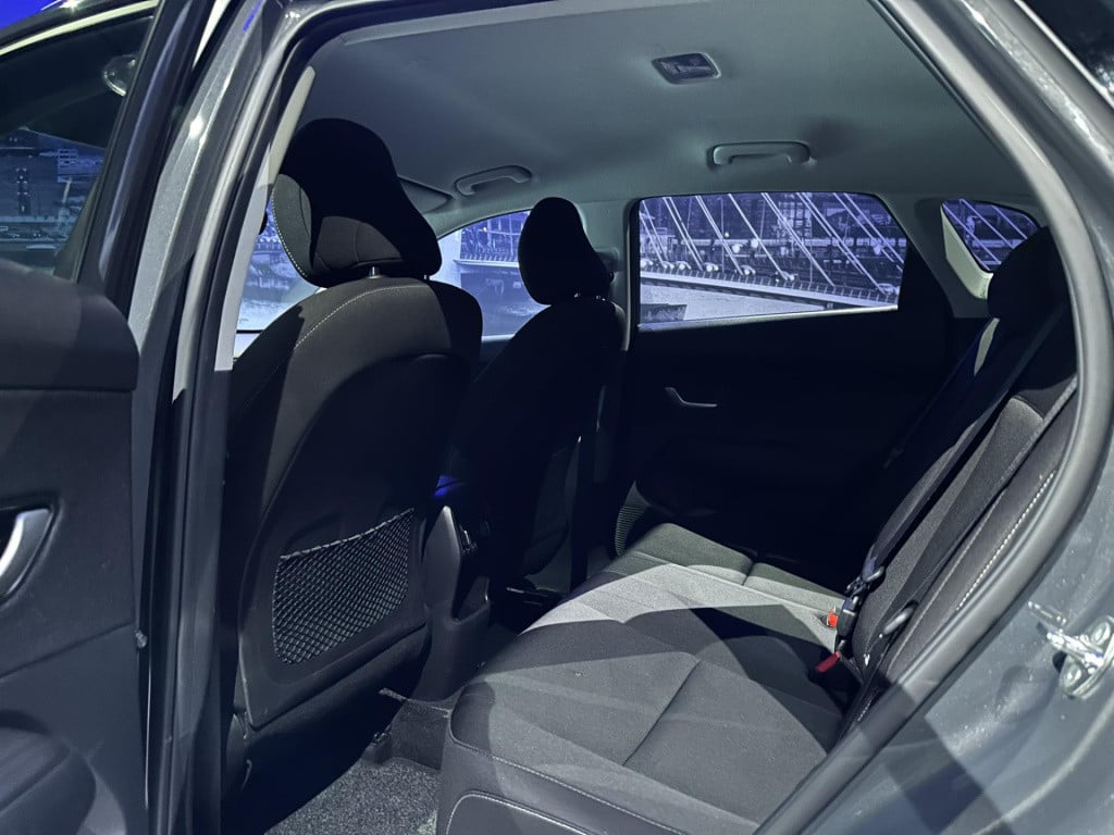 Hyundai Kona 1.6 gdi hev comfort smart *apple/android*camera*