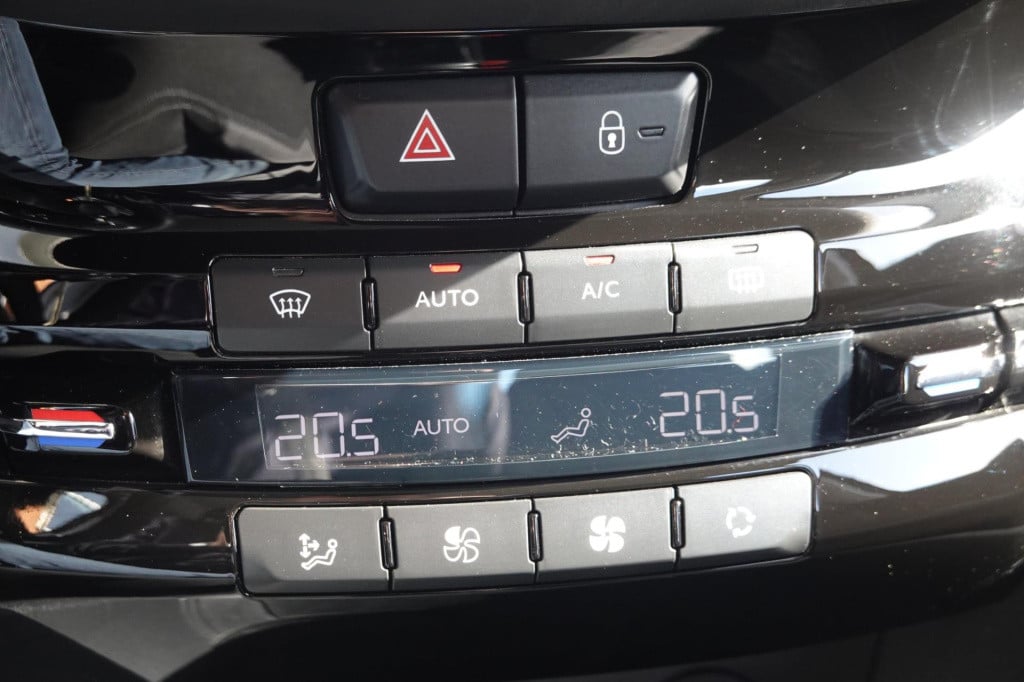 Peugeot 208 1.2 vti active