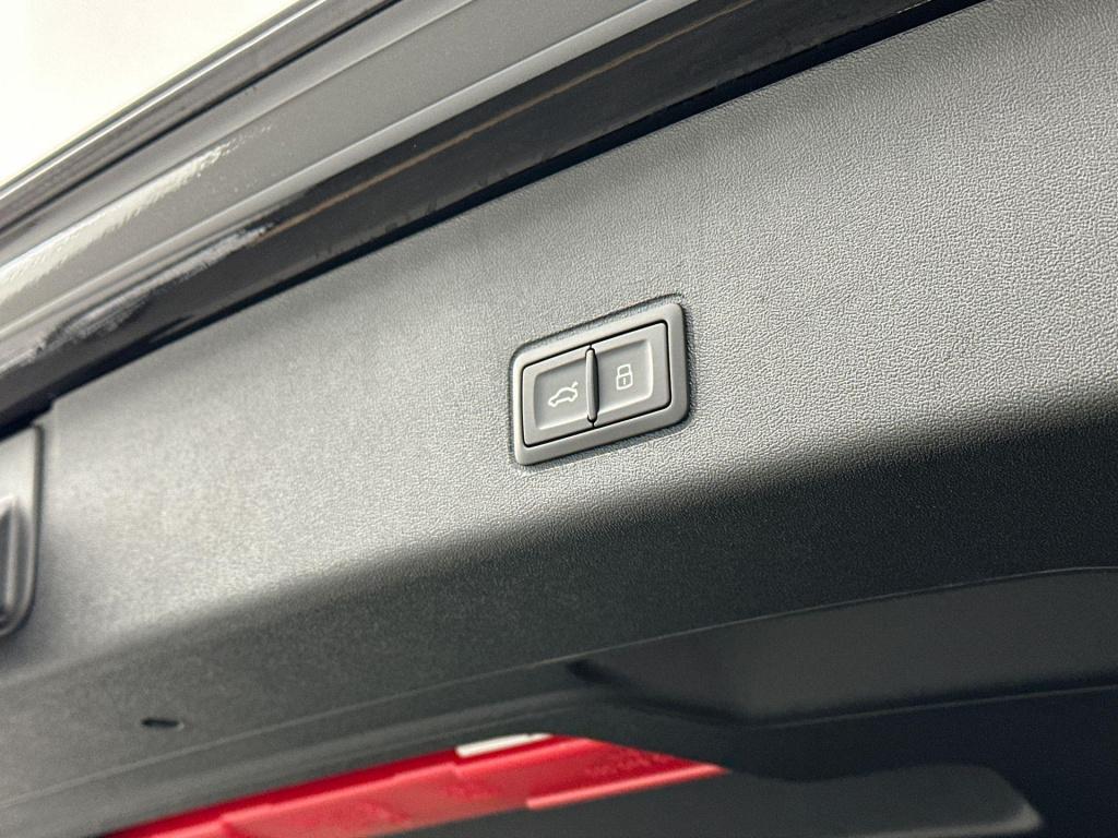 Audi Q3 s edition e-hybrid 200 kw / 272 pk hatchback 6 ver