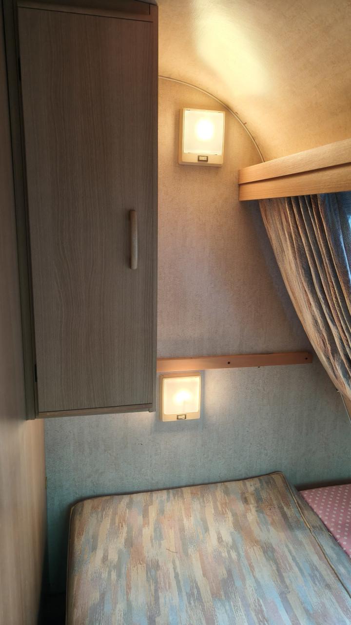 ADRIA 4153 CE 1990 BJ  met voortent