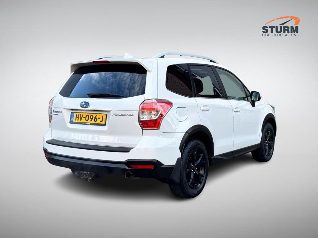 Subaru Forester 2.0 premium | trekhaak afneembaar | panoramadak | navigatie