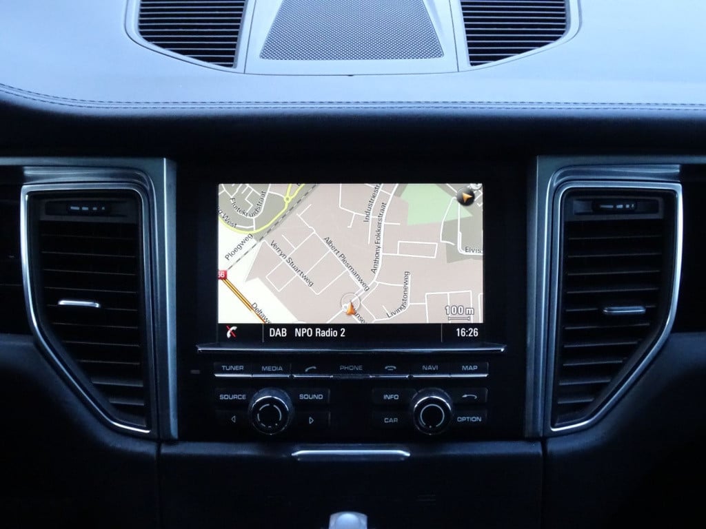 Porsche Macan 3.6 turbo 400pk | luchtvering | pano | 21" | stoelventilatie-