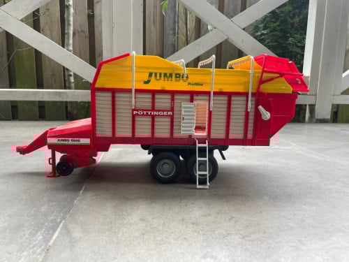 Bruder jumbo-kar pöttinger