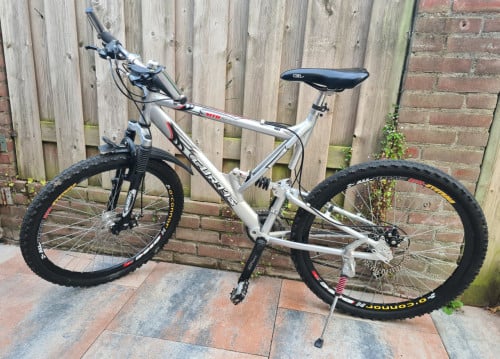 Te koop, mooie mountainbike.