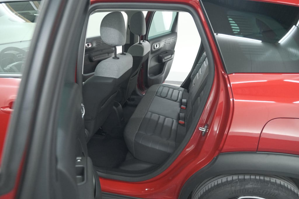 Citroen C3 Aircross puretech 110 feel | trekhaak | camera | apple carplay