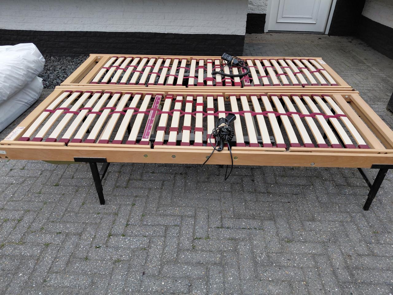 2 x 1 persoons electrische lattenbodem merk Bossflex extra