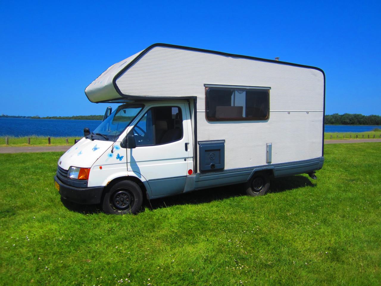 Ford Rimor alkoof camper