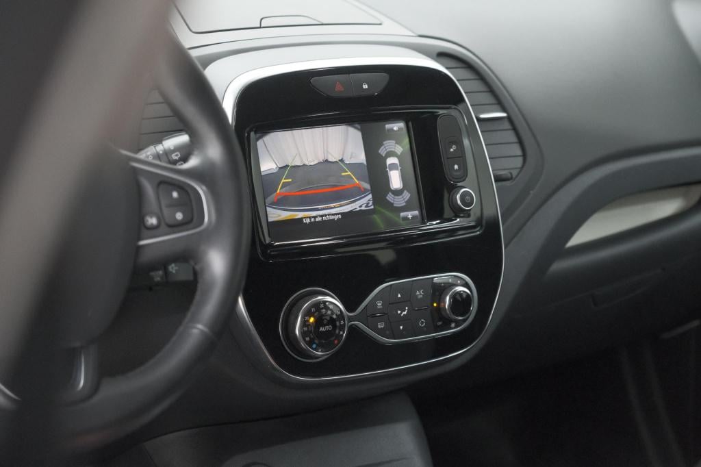 Renault Captur tce 120 edc intens | camera | navigatie |  parkeersensoren |