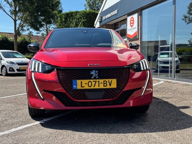 Peugeot 208 gt pack ev 50kwh 136pk/12%bytelling+btw | 3-fase navigatie | cr
