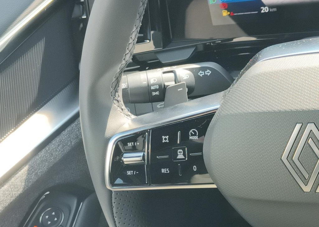 Renault Espace e-tech full hybrid 200 techno 7p.