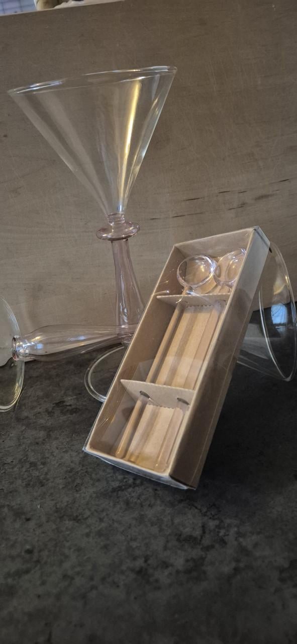 Cocktail glazen met lepeltje