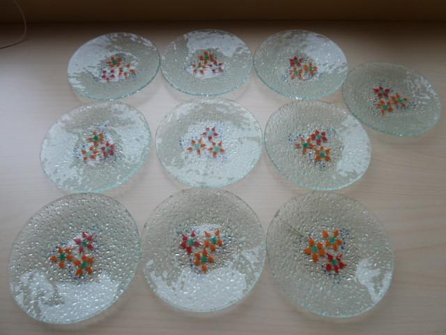 Vintage gebaksschaal met bordjes