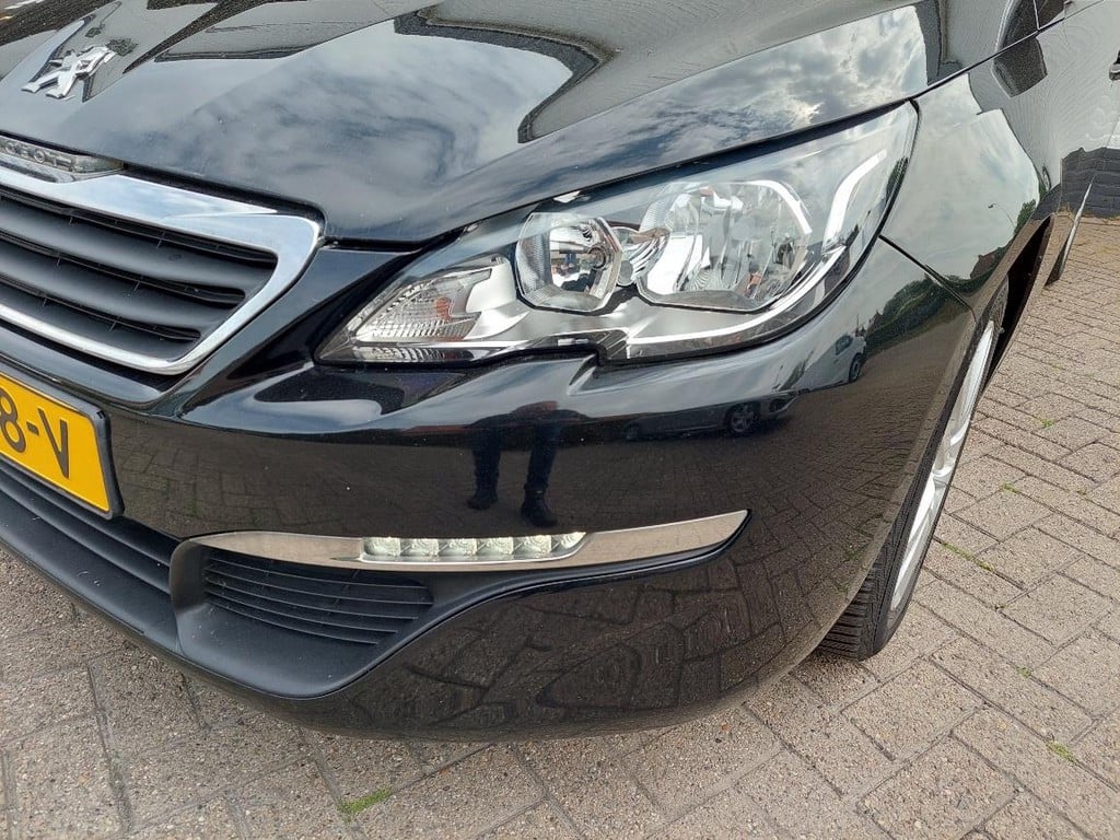 Peugeot 308 1.2 puretech active | navi | park.sens | climate control