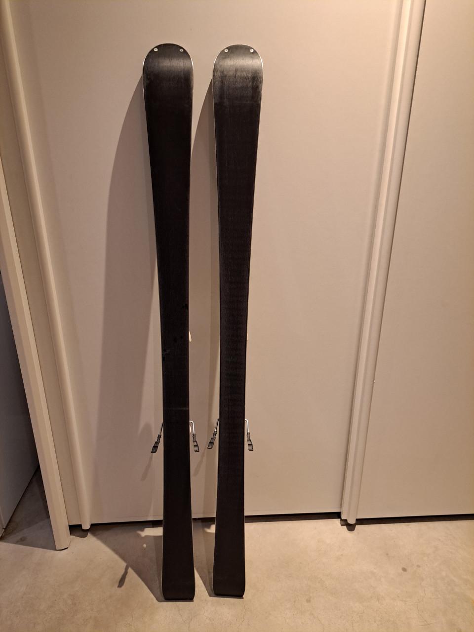 Blizzard ski's. Magnum 7.4. Lengte 156.