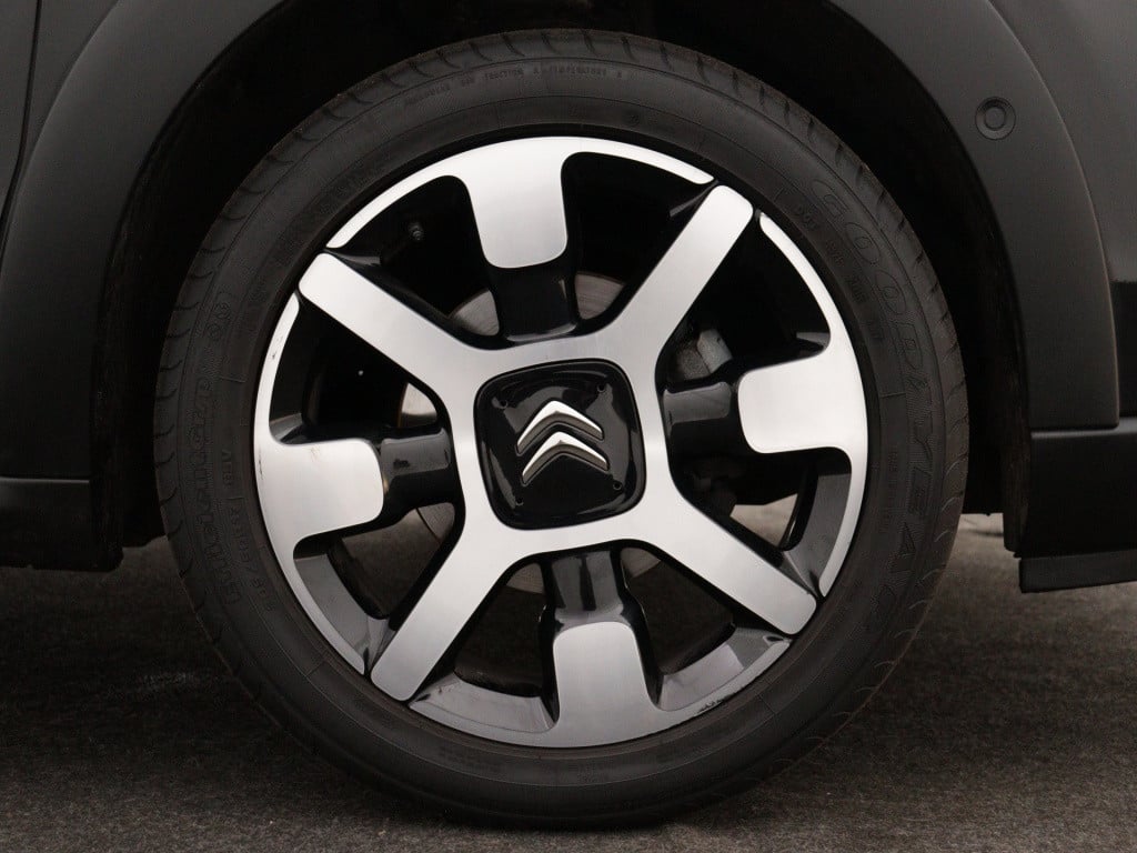 Citroen C3 82 pk shine | rijklaar trekhaak