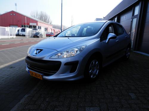 Auto Garant Biedt Aan: Peugeot 308 1.6 VTi X-Line