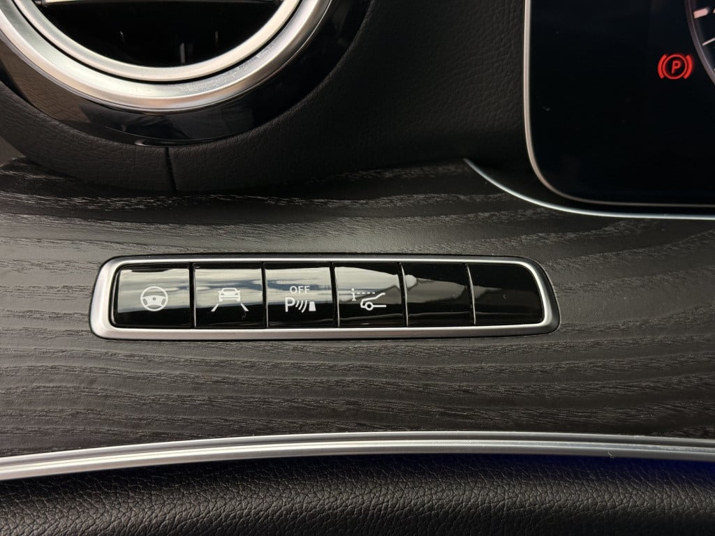 Mercedes-Benz E-Klasse 200 premium plus designo | amg | pano | burmester | 